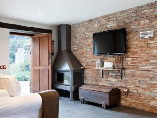 Self catering TAReira for 4 people