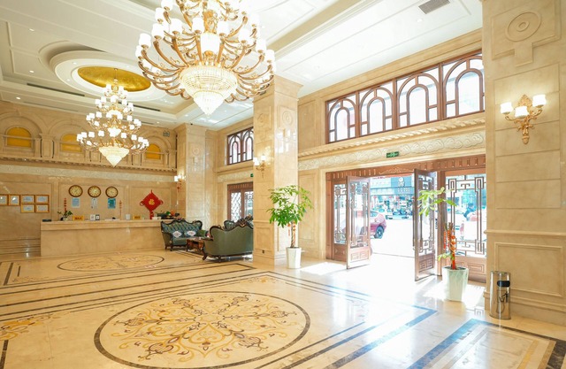 SENNA SUNSHINE INTERNATIONAL HOTEL