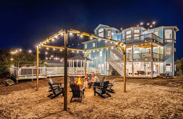 Sep 8-11 open, heat pool, hotub, firepit oceanview, Wild Horses, 6 bed 7 baths