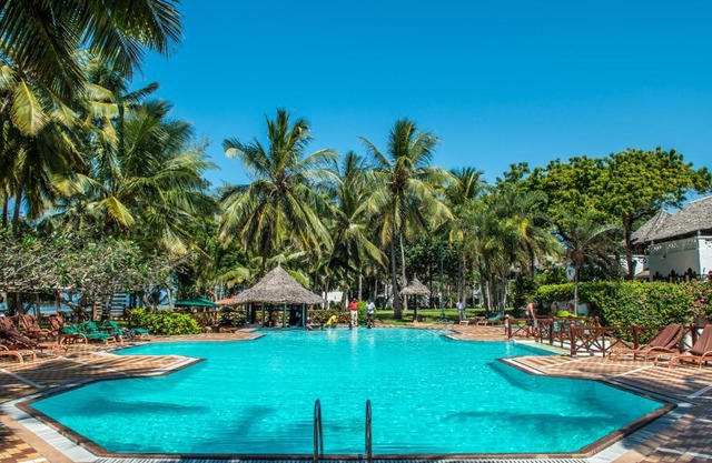 Serena Beach Resort & Spa