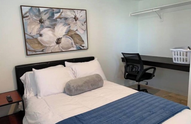 Serene 1 Bedroom Cottage/Free Laundry