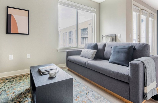 Serene Central Austin 1BR w/ Gym, Pool & W/D, nr cafe, by Blueground