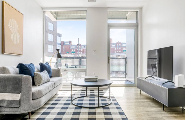 Serene East Cambridge 2BR w/Gym & W/D, near Lechmere T, by Blueground