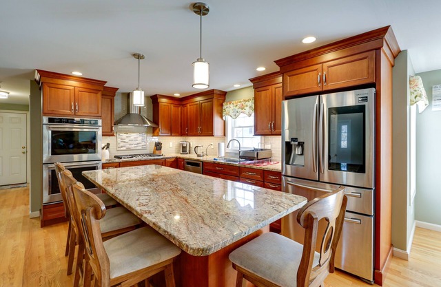 Serene Goffstown Home ~ 8 Mi to Merrimack River!