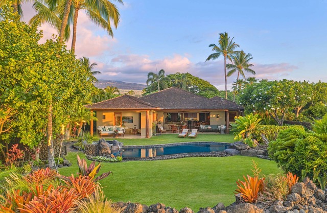 Serene Pakui Pua Estate ~ Hualalai ~ Secluded~Saltwater Pool~Personal Concierge