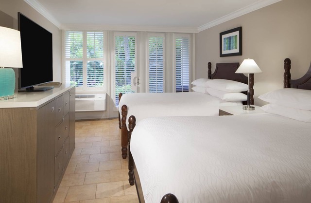 Serene Resort Room with Private Beach & Spa - Perfect Key West Escape