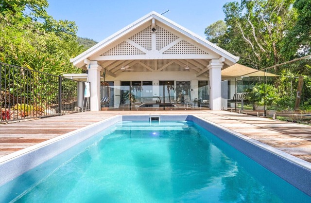 Serenity by the Sea - Waterfront Oasis | Private Pool, Stunning Views & Ultimate Serenity