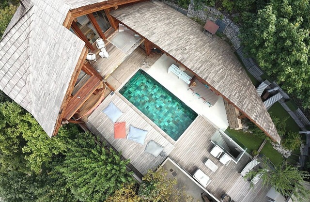 Serre Chevalier 1200 luxury chalet, relaxation area, sauna, spa, home cinema