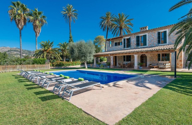 SES CASES DE S'HORT - Villa with private pool in Son Sardina. Free WiFi