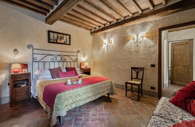 Sestuccia, Gaiole in Chianti, Siena and Chianti