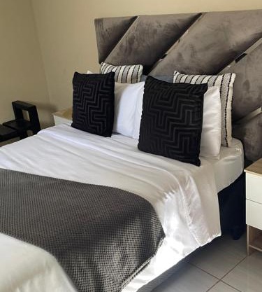 Sgele Guesthouse & Events