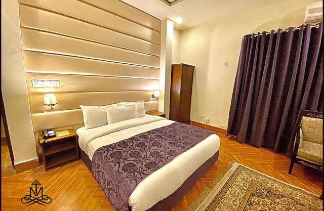 Shelton Guest House
