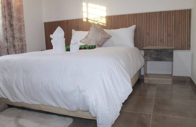 Shilla retreat 4 bed house
