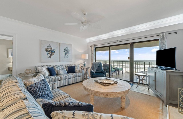 Shipwatch A504-Beach Front