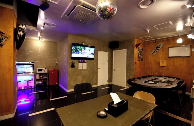 Show Hotel