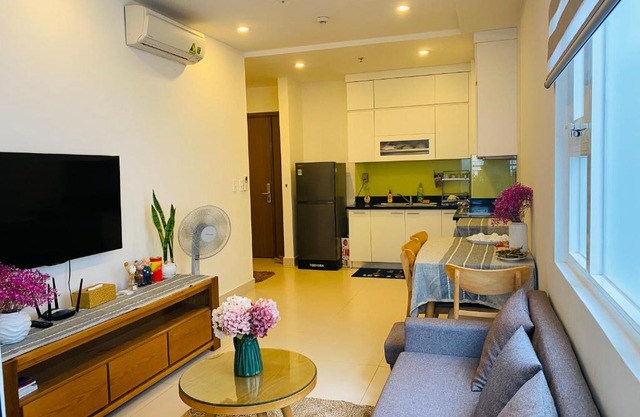 SHP Plaza 12 Lạch Tray