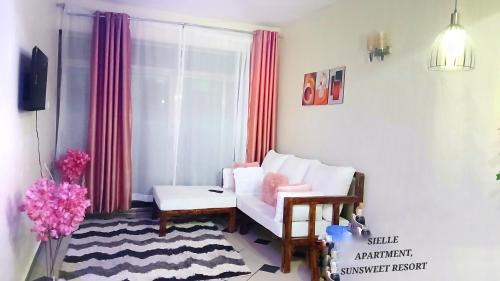 Sielle Apartment-Sunsweet Resort shanzu beach0116&570&504with pool