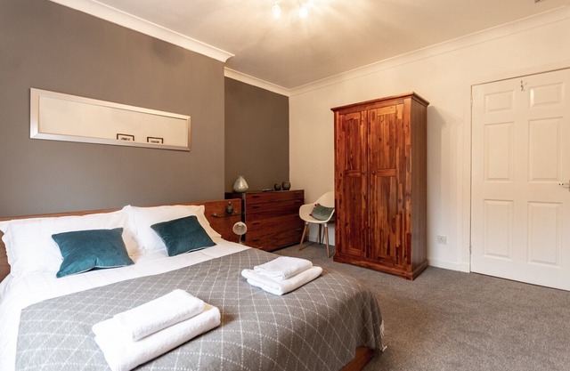 Signature - Bruce Terrace Upper - Blantyre