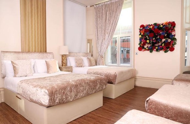 Signature Living Bold Street