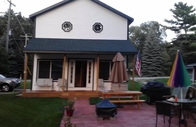 Silver Lake cottage in Floridale Association