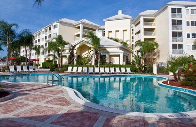 Silver Resort Friday 
