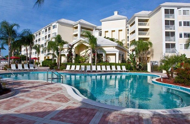 Silver Lake Resort - 1BR Suite - Friday Check-in