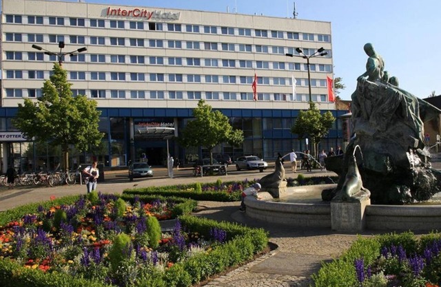 Single room, shower, WC, street side - InterCity Hotel Schwerin