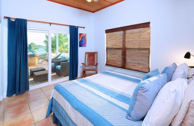 Sir Turtle Beach Villas