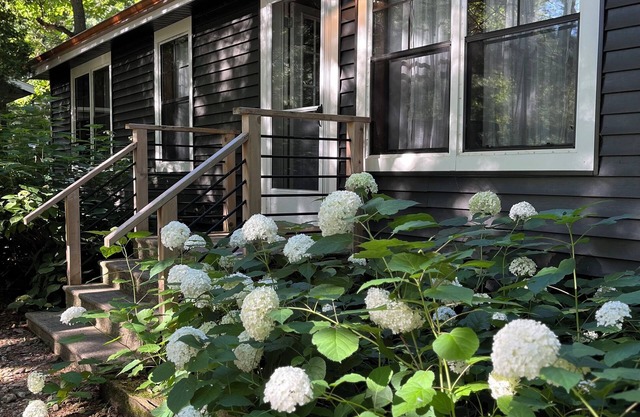 Sister Lakes Cottage
