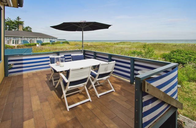 Skærven Beachfront Apartment D