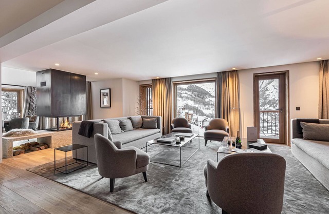 Ski-in chalet with Nordic bath and hammam, 12-14 ppl