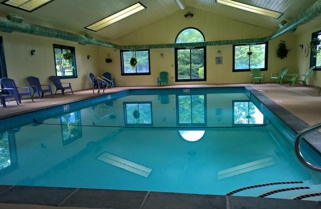 Ski-in, Ski-out 2 Br With View Of Ski Lift! 2 Bedroom Condo