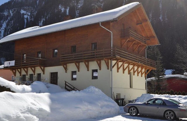 Ski Lodge Jaktman - Double room, shower, toilet, 1 bedroom