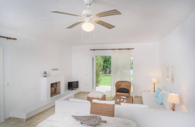 Skiathos Holidays Two-Bedroom Suite