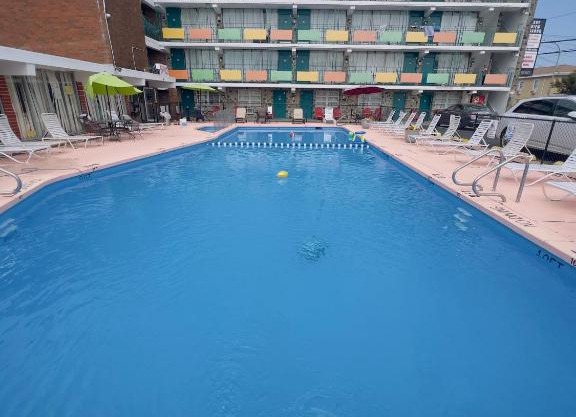 Skyview Manor Motel