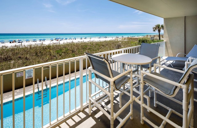 SL 103: Shell Seekers Retreat - Unwind in this Gorgeous 2nd story Oceanfront!