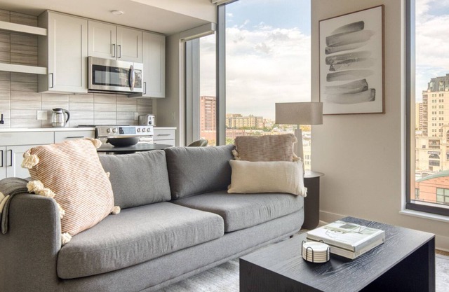Sleek Golden Triangle 1BR w/ Pool, Gym & W/D, next to Park, by Blueground