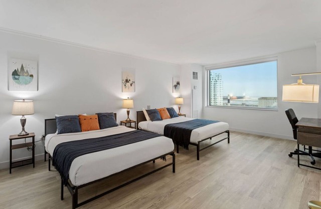 Sleep 6 Stylish 1BR 2BA Beachfront CozySuites