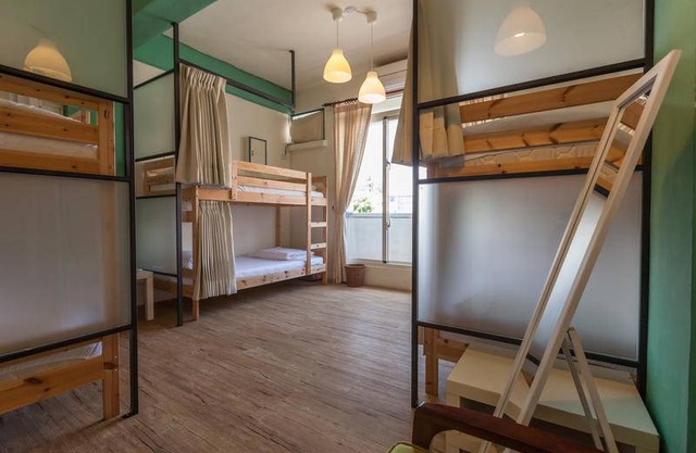 Sleeping Boot Backpacker Hostel