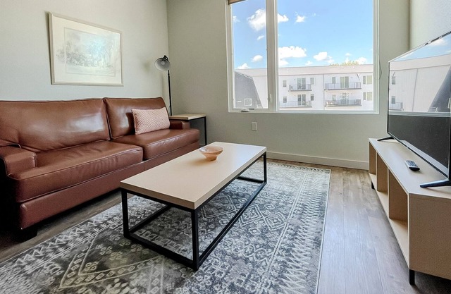 Sleepover: Enticing 1BD/1BA - Bowling Green