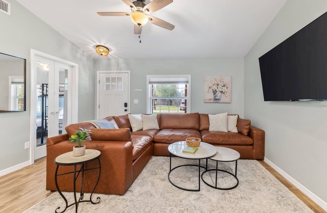 Sleeps 8 -Near Shrine Club/Boat Ramp/Pet Friendly