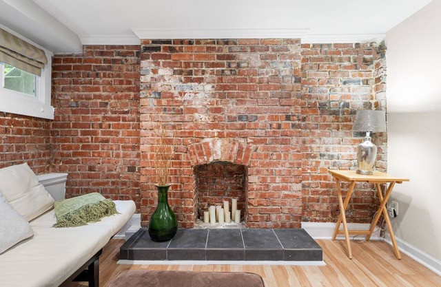 Sloan’s Lake Bungalow · Basement Suite Near Highlands