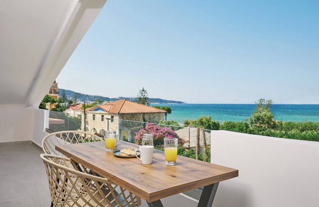Sofita 2 Bedroom Sea View Apartment