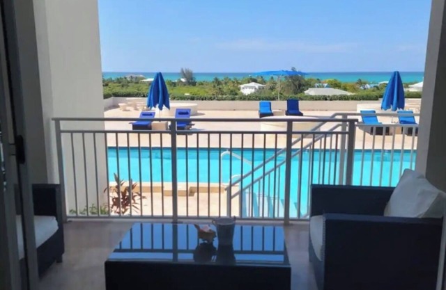 "Soleil"- Updated Luxury Studio- Turtle Cove- Stunning Carribean Views