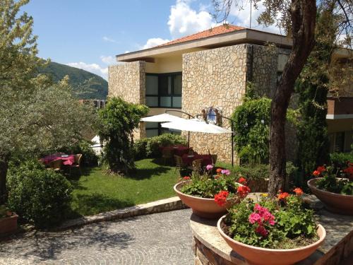 Solofra Palace Hotel Resort 