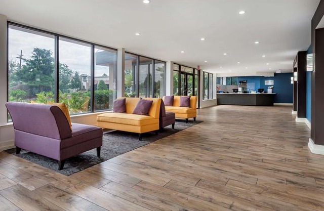 Somerset Lofts Ascend Hotel Collection