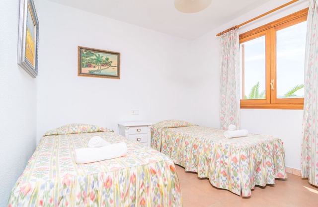 SON PAX PETIT - Villa with private pool in Palma. Free WiFi
