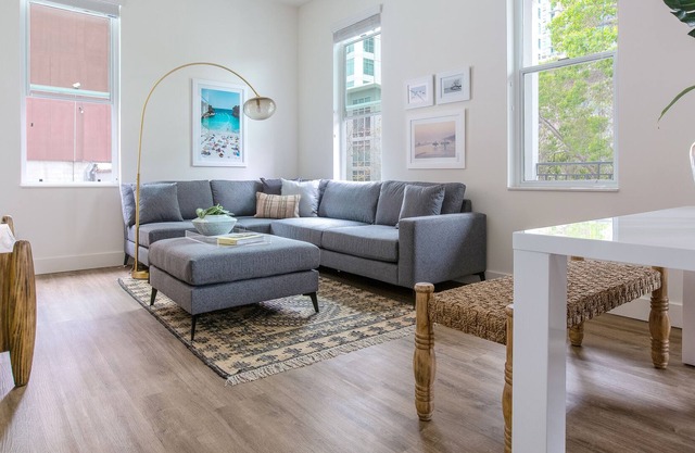 Sonder The State | Superior Two-Bedroom Apartment w/ Balcony