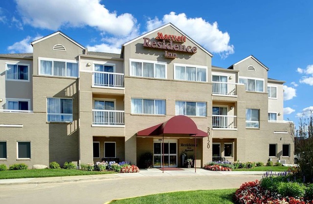 Sonesta ES Suites Detroit Warren