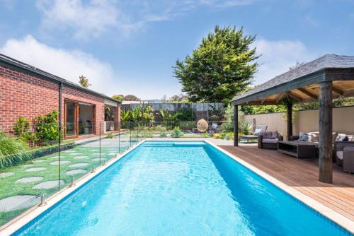 Sorrento Serenity - Luxe Pet friendly with Pool